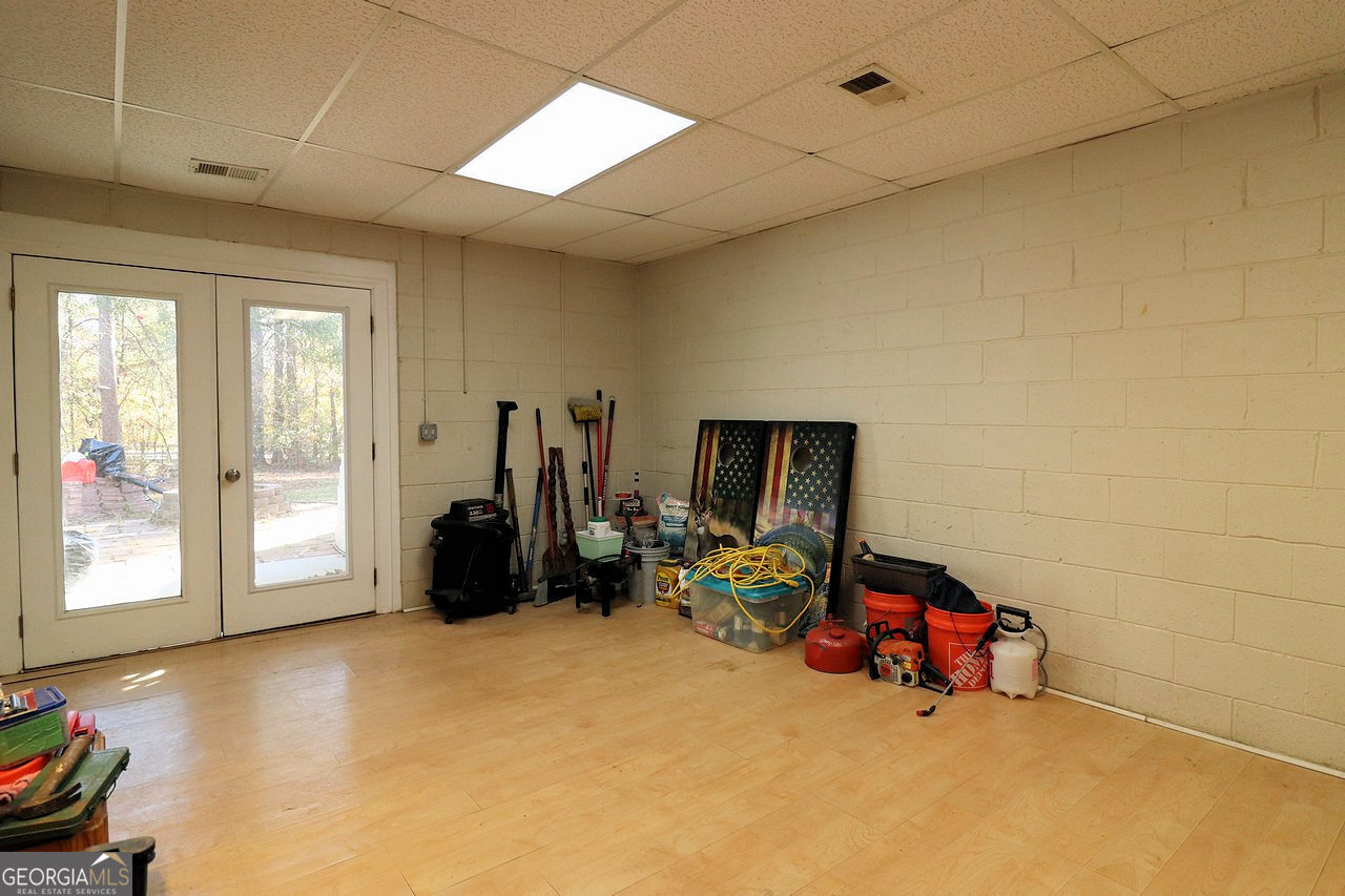 1045 Bakers Bridge Road Property Photo 34