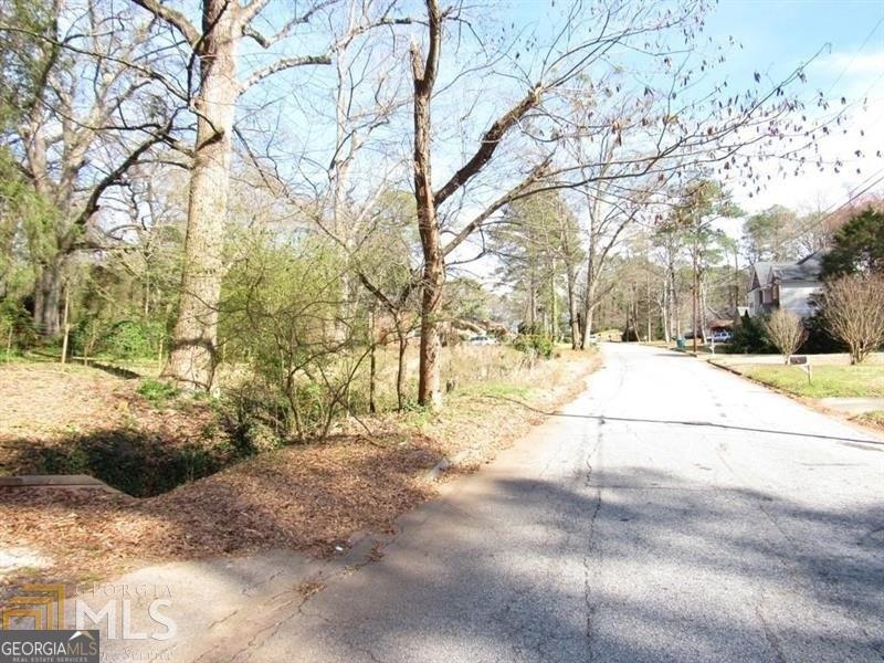 2490 Brentford Place Property Photo 6