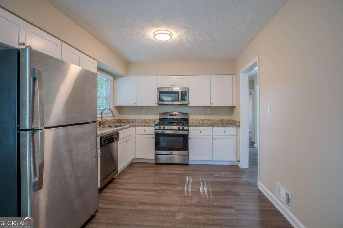 3289 Beech Drive Property Photo 5