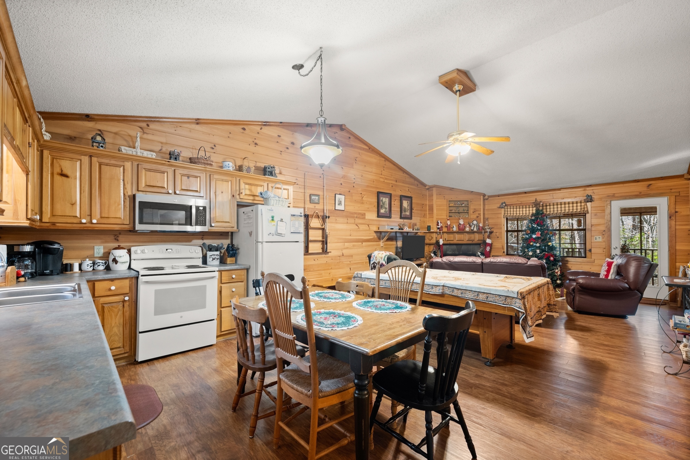 59 Rolling Hills Drive Property Photo 5