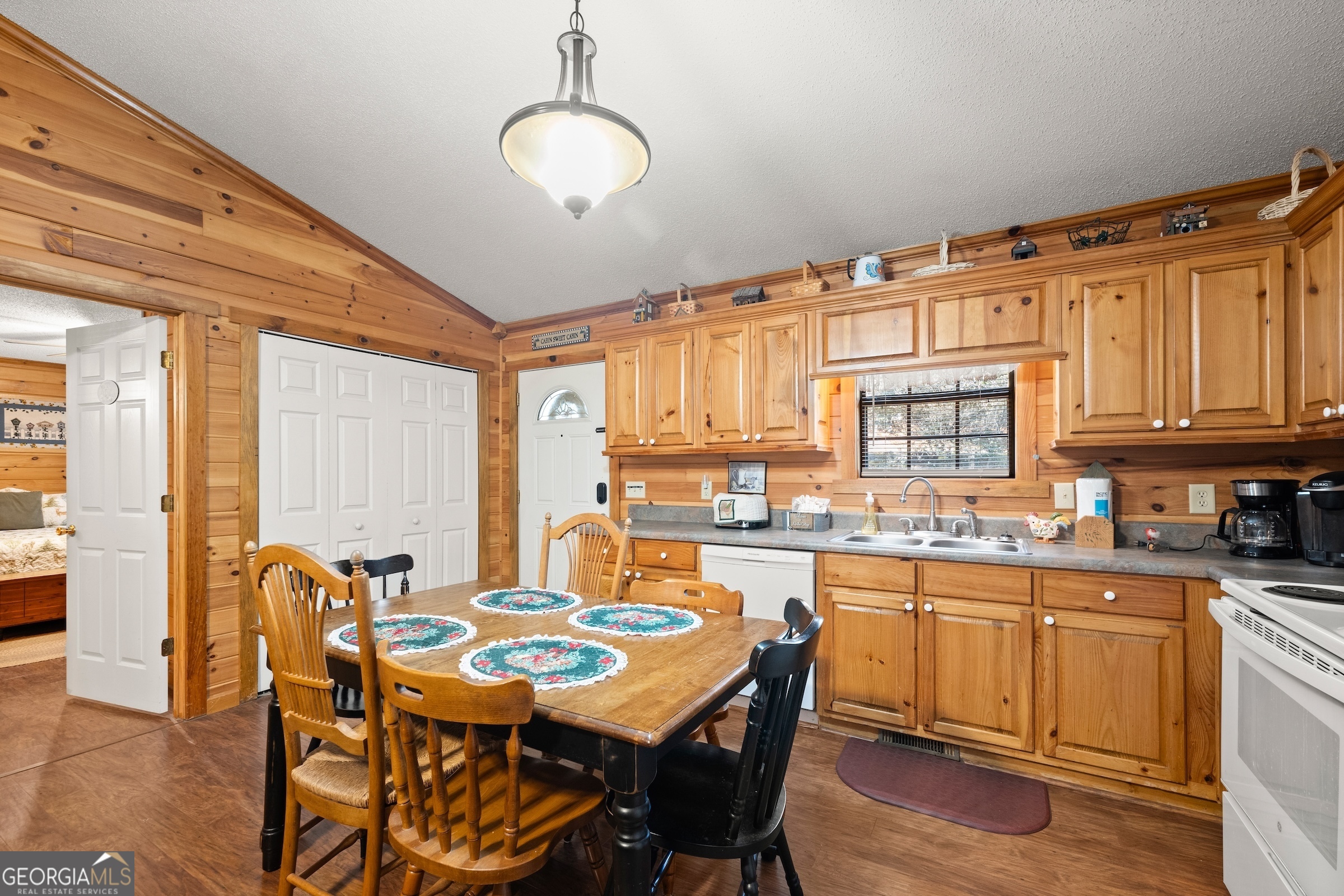 59 Rolling Hills Drive Property Photo 8
