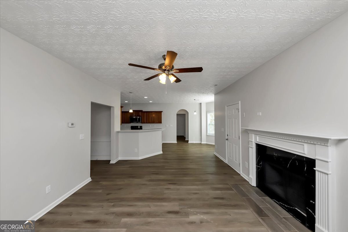 909 Galloway Court Property Photo 15