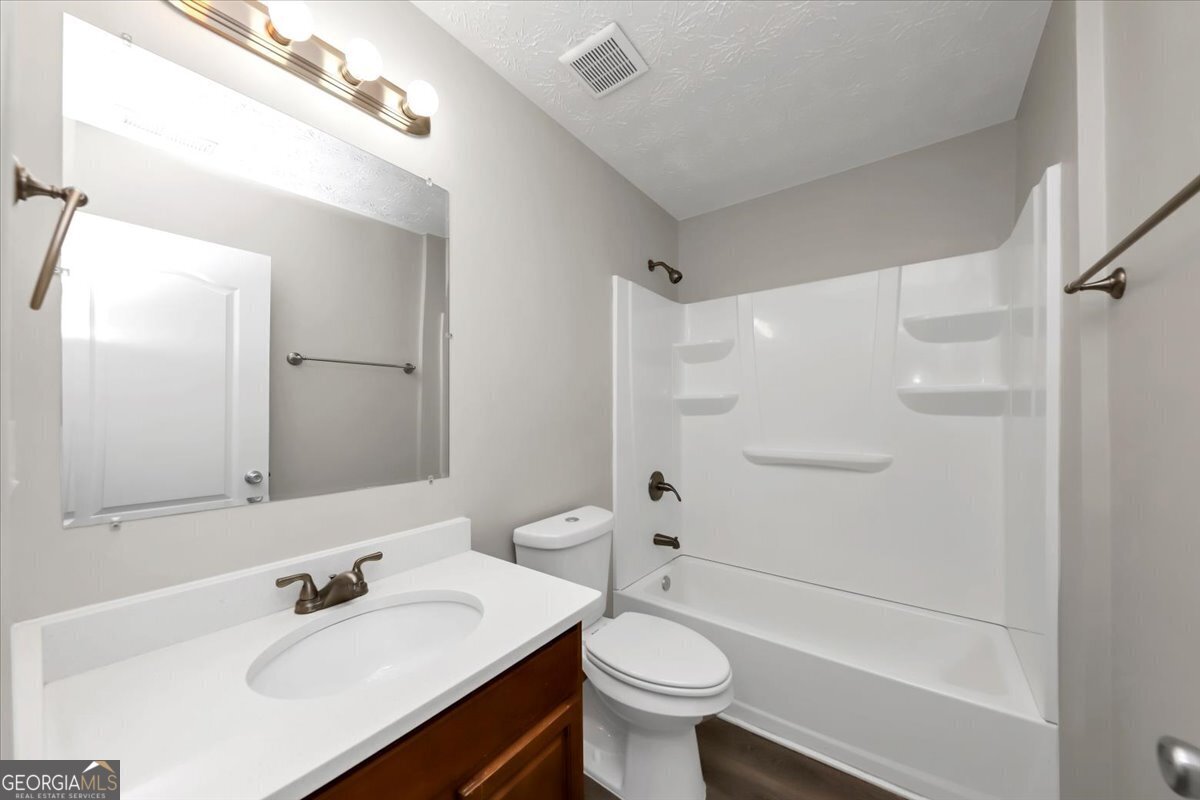 909 Galloway Court Property Photo 22