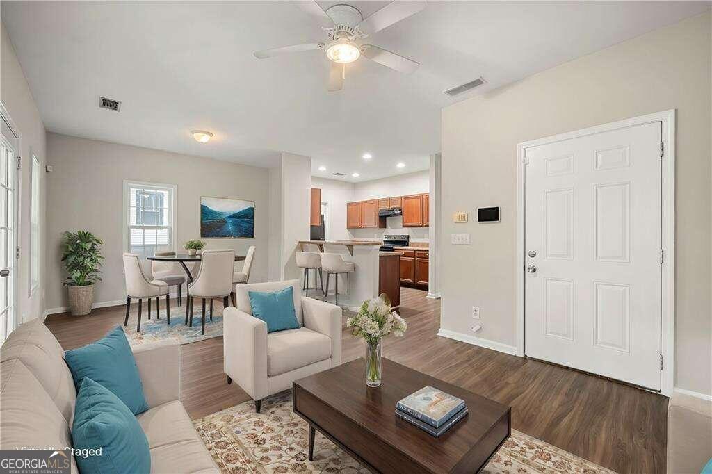 1153 Lookout Avenue Nw Property Photo 4