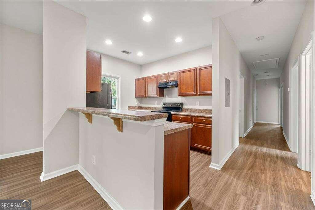 1153 Lookout Avenue Nw Property Photo 8