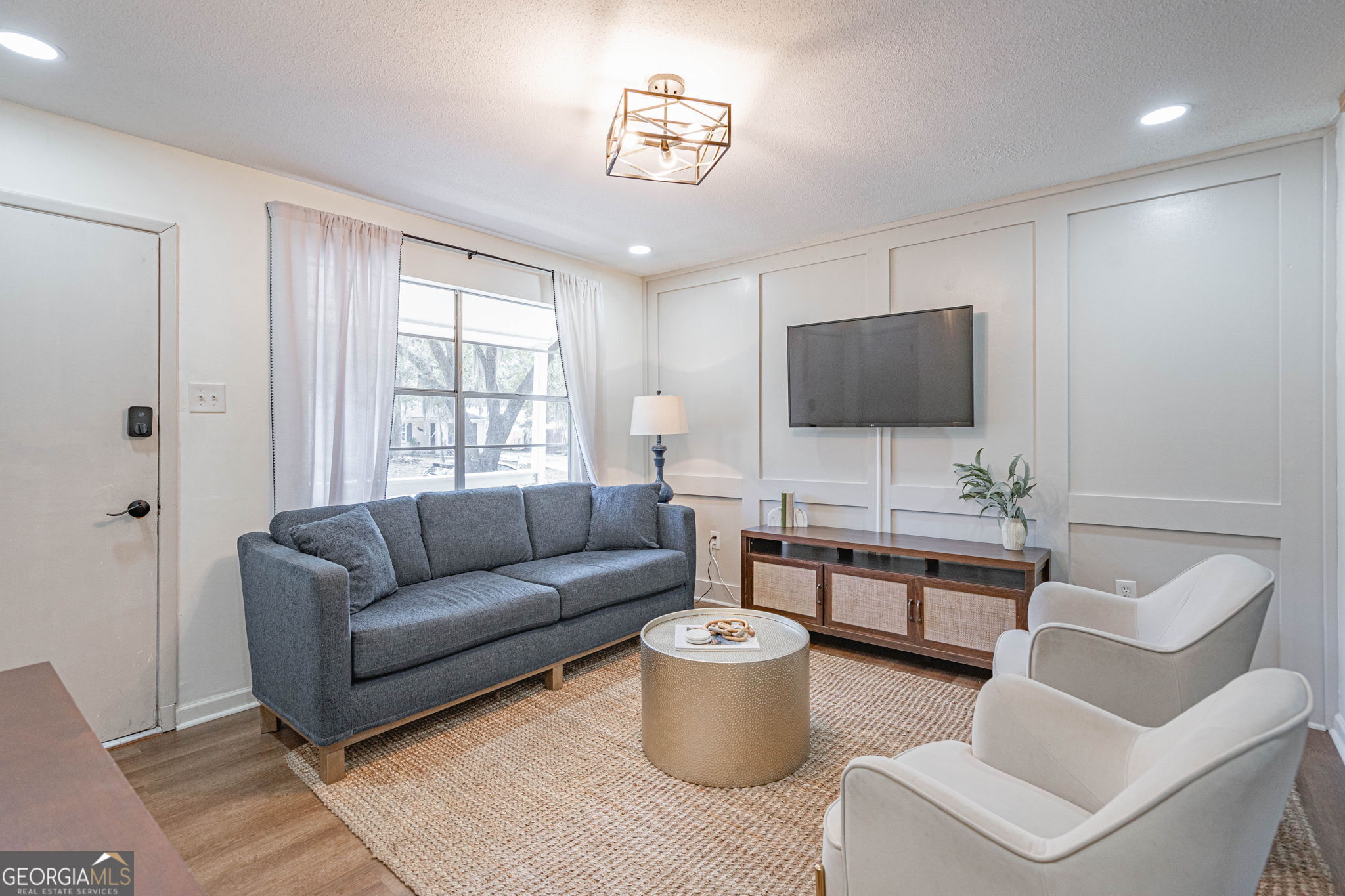115 Lucian Circle Property Photo 3