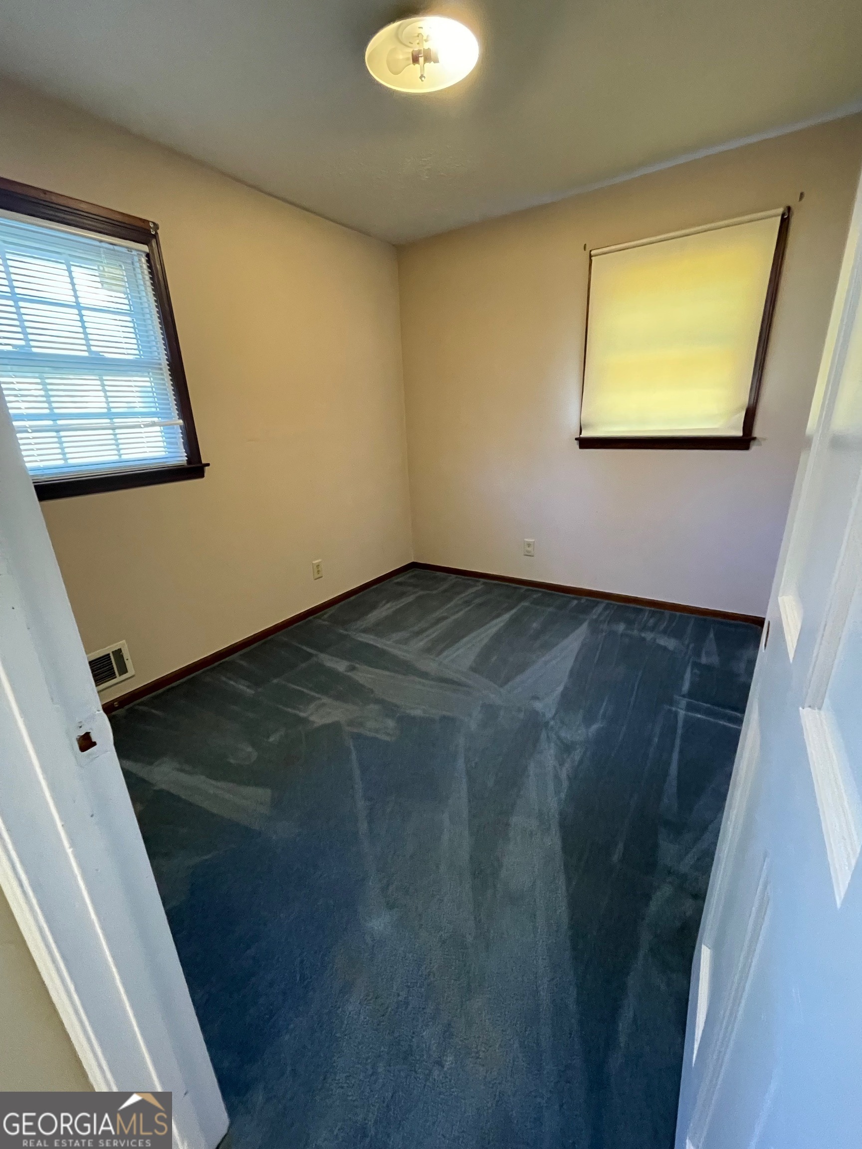 5003 Pineview Terrace Property Photo 19