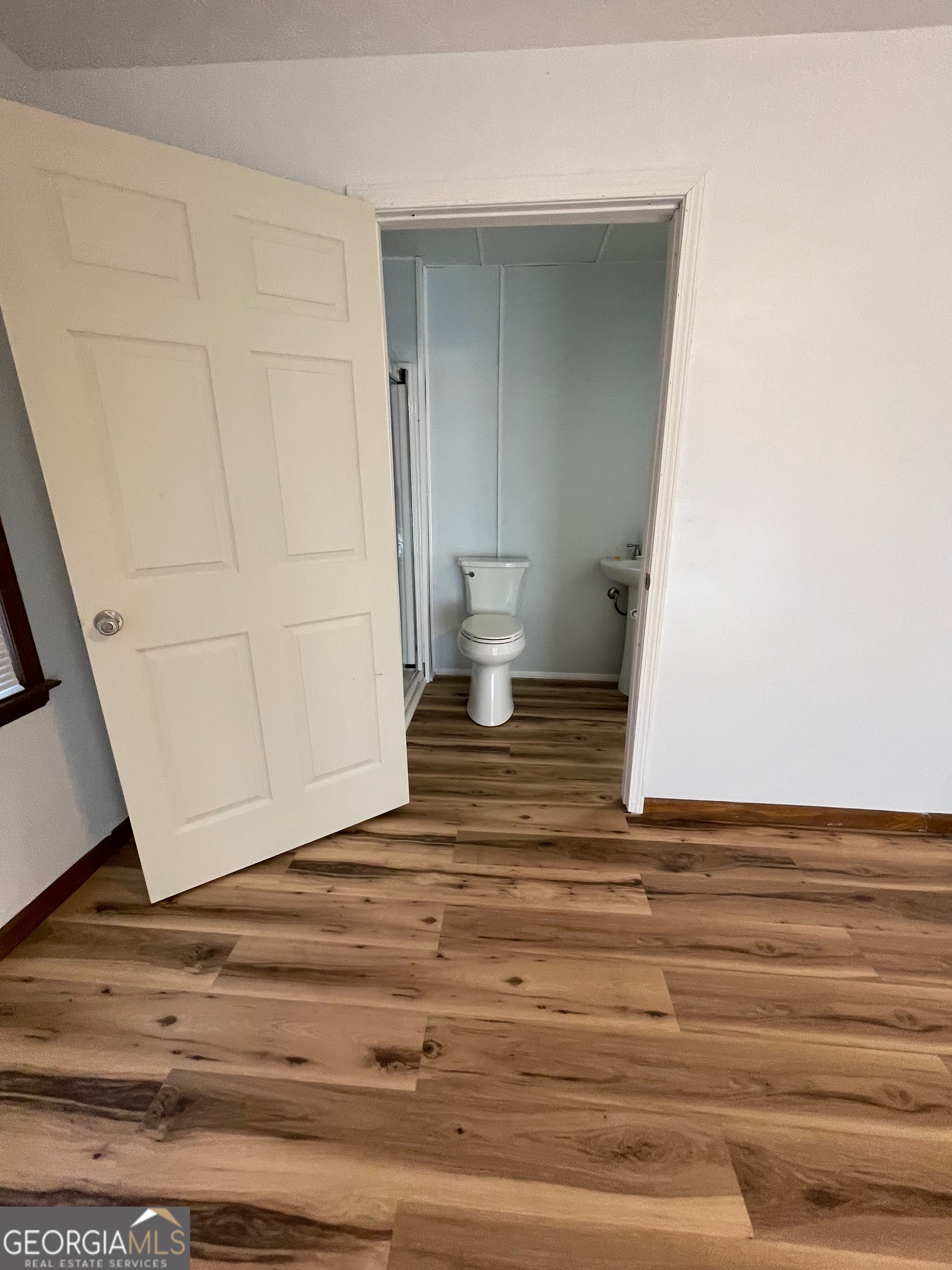 5003 Pineview Terrace Property Photo 33