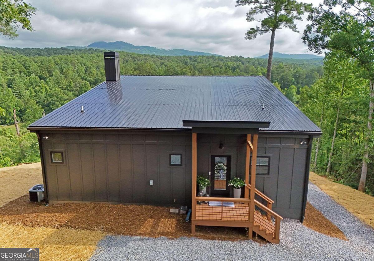 49 Hawks View Property Photo 46