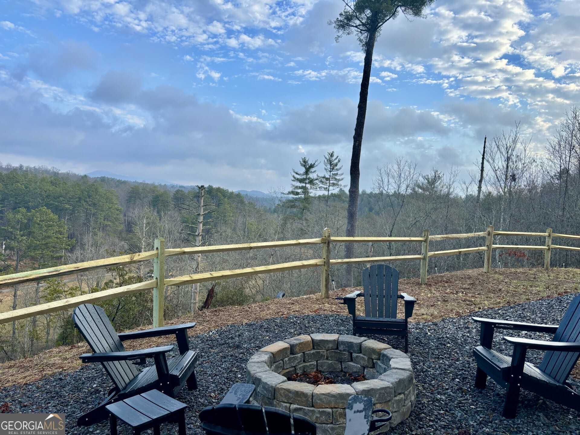 49 Hawks View Property Photo 50
