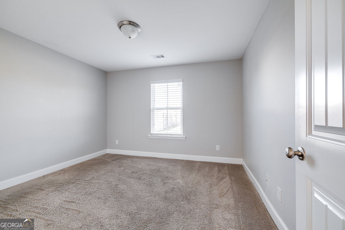 126 Laurel Lane Property Photo 15