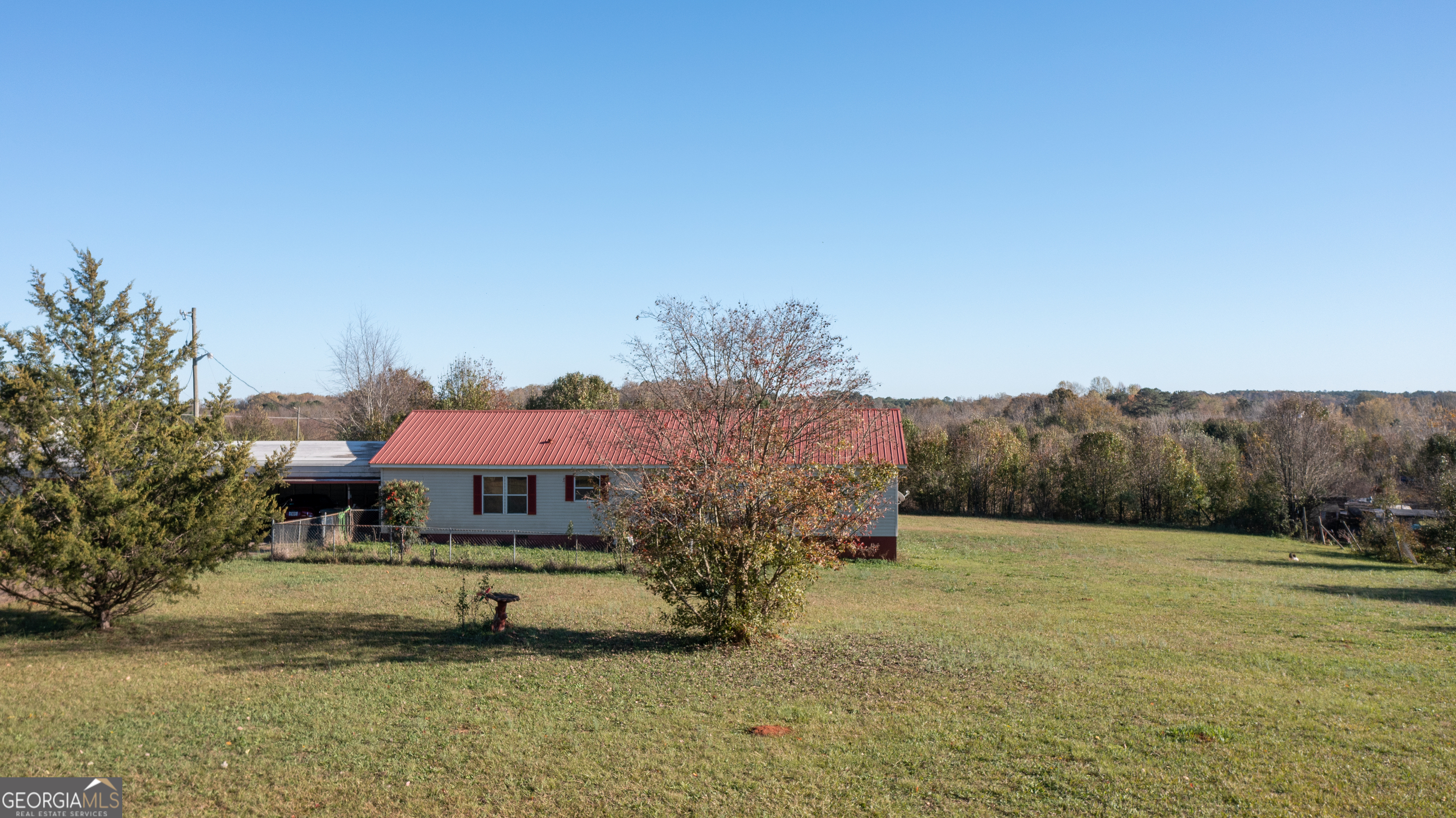 810 N Pomona Road Property Photo 19