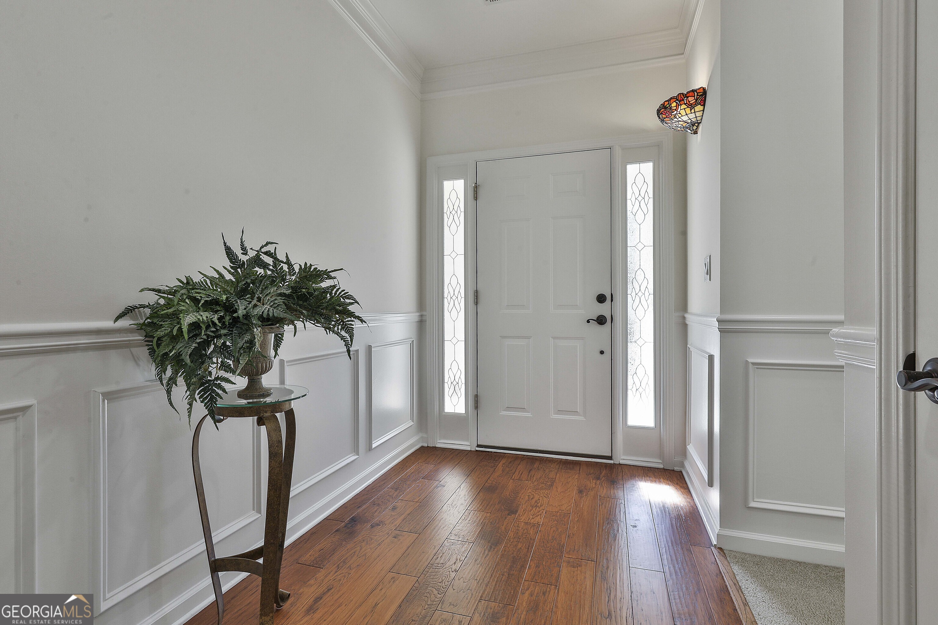 1033 Pinehurst Drive Property Photo 7