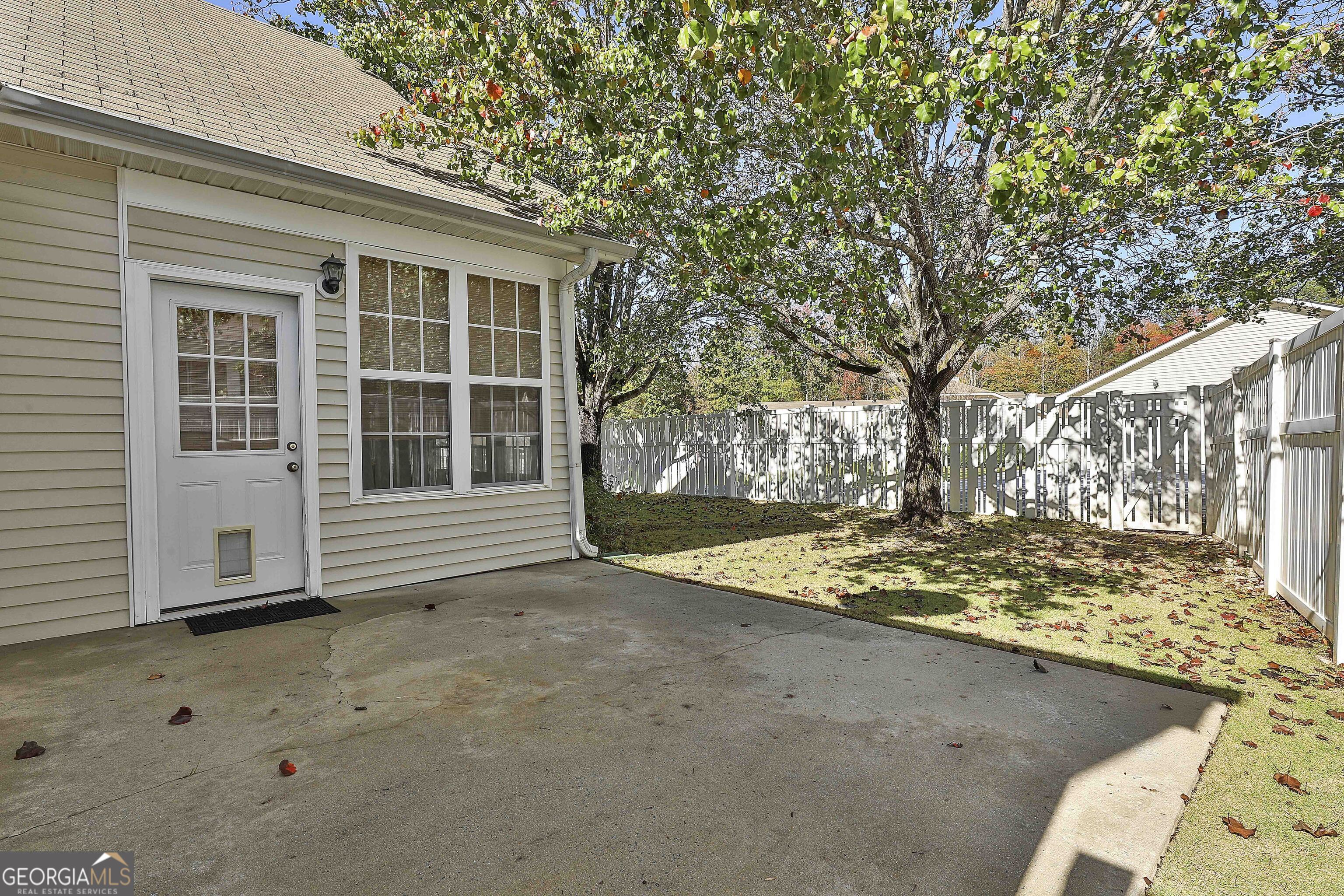 1033 Pinehurst Drive Property Photo 30