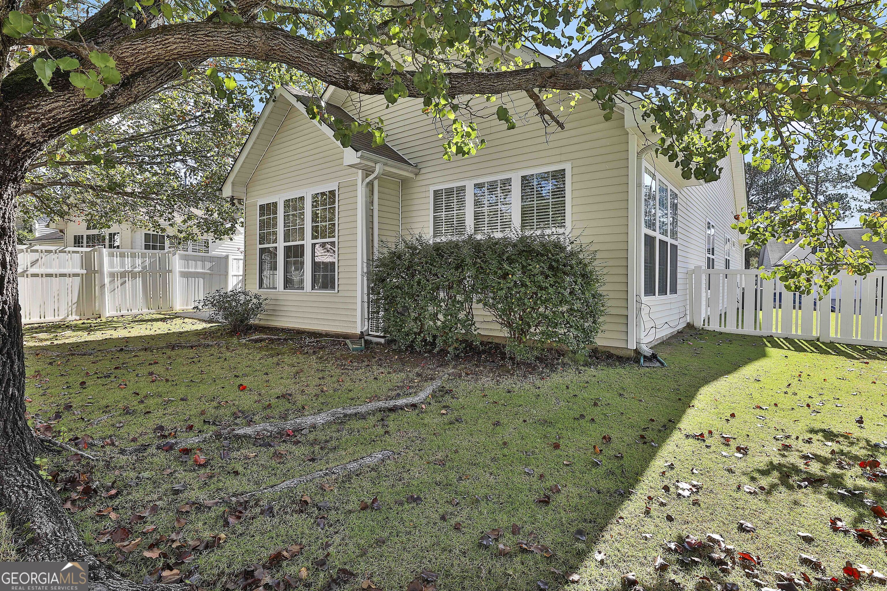 1033 Pinehurst Drive Property Photo 34