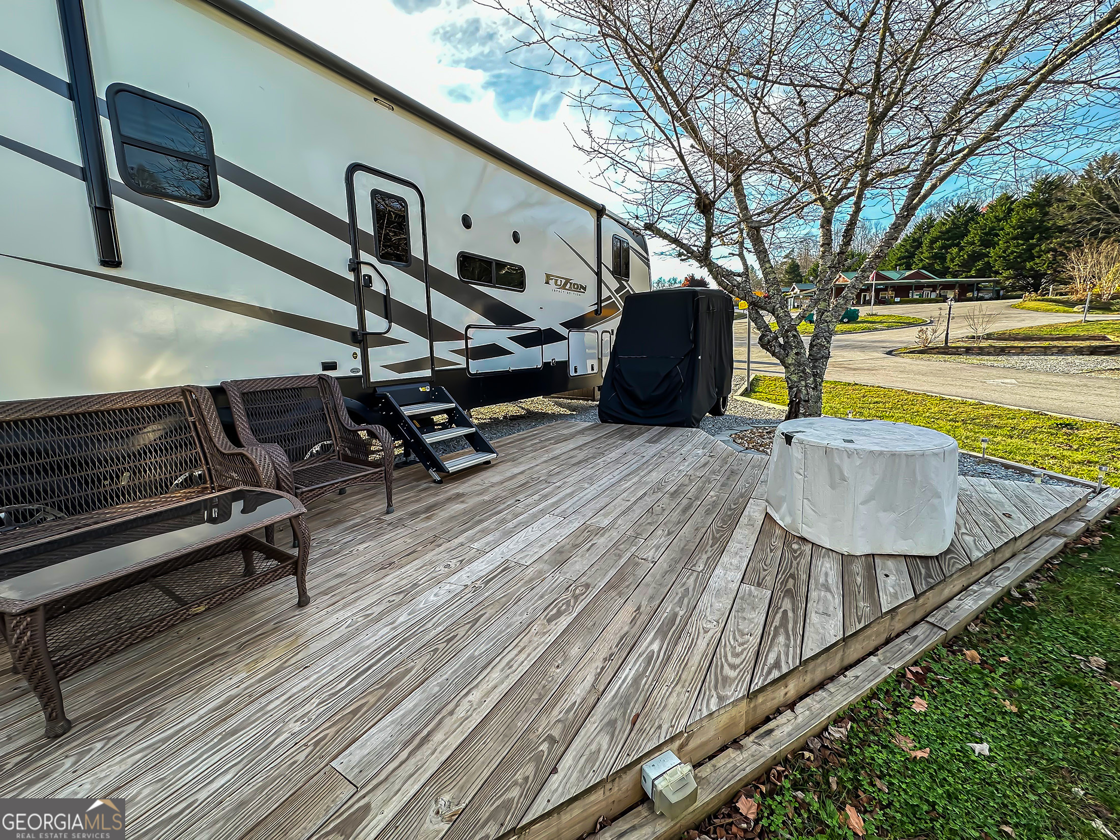 Lot 19 Newmar Court Property Photo 2