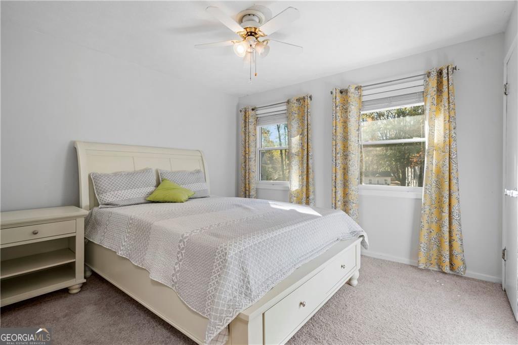 527 Eight Point Court Property Photo 7
