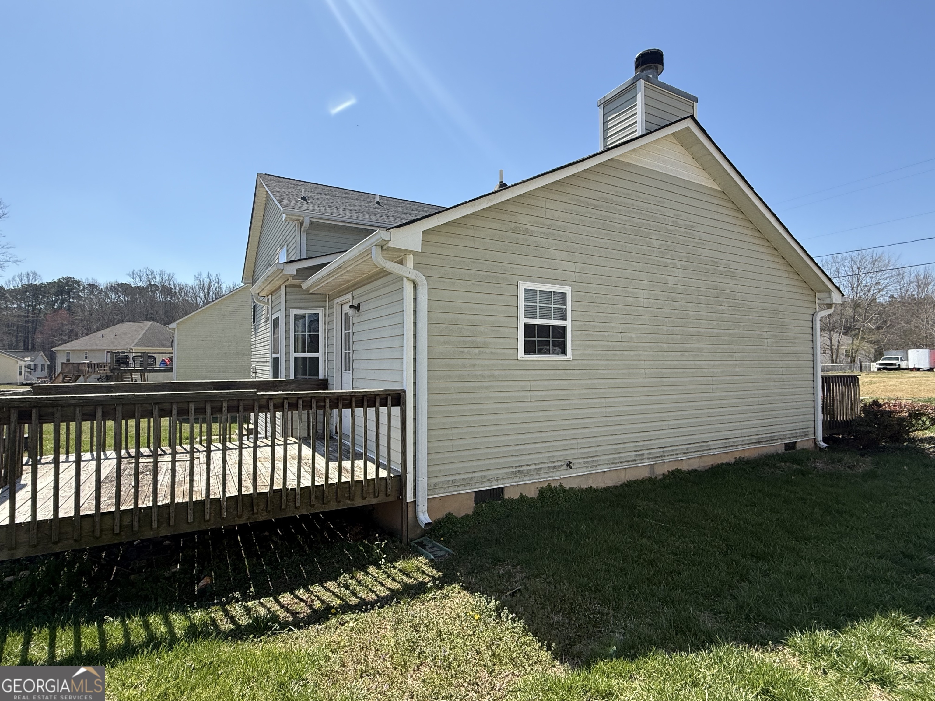 132 Scarlett Place Drive Property Photo 3