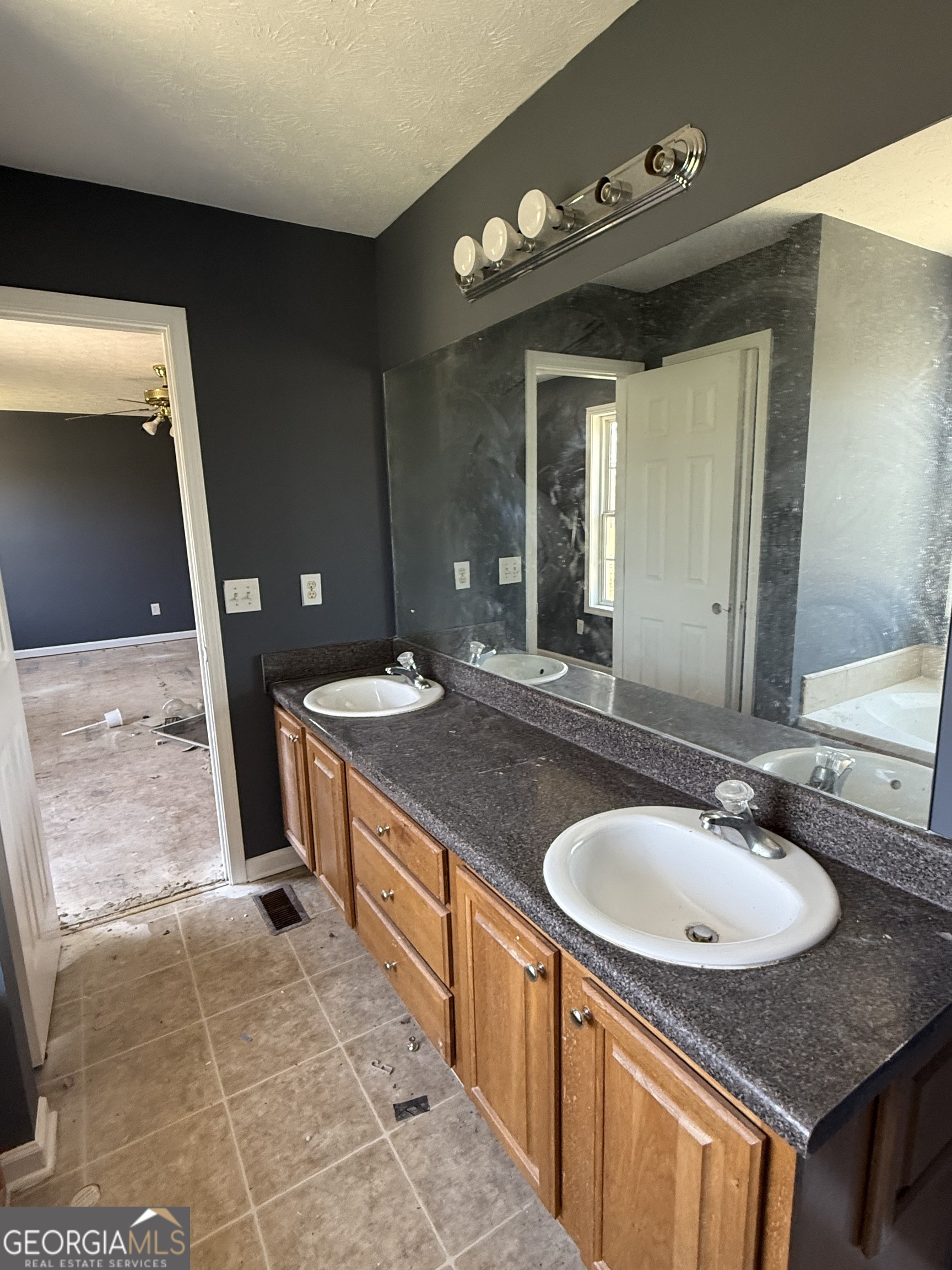 132 Scarlett Place Drive Property Photo 18