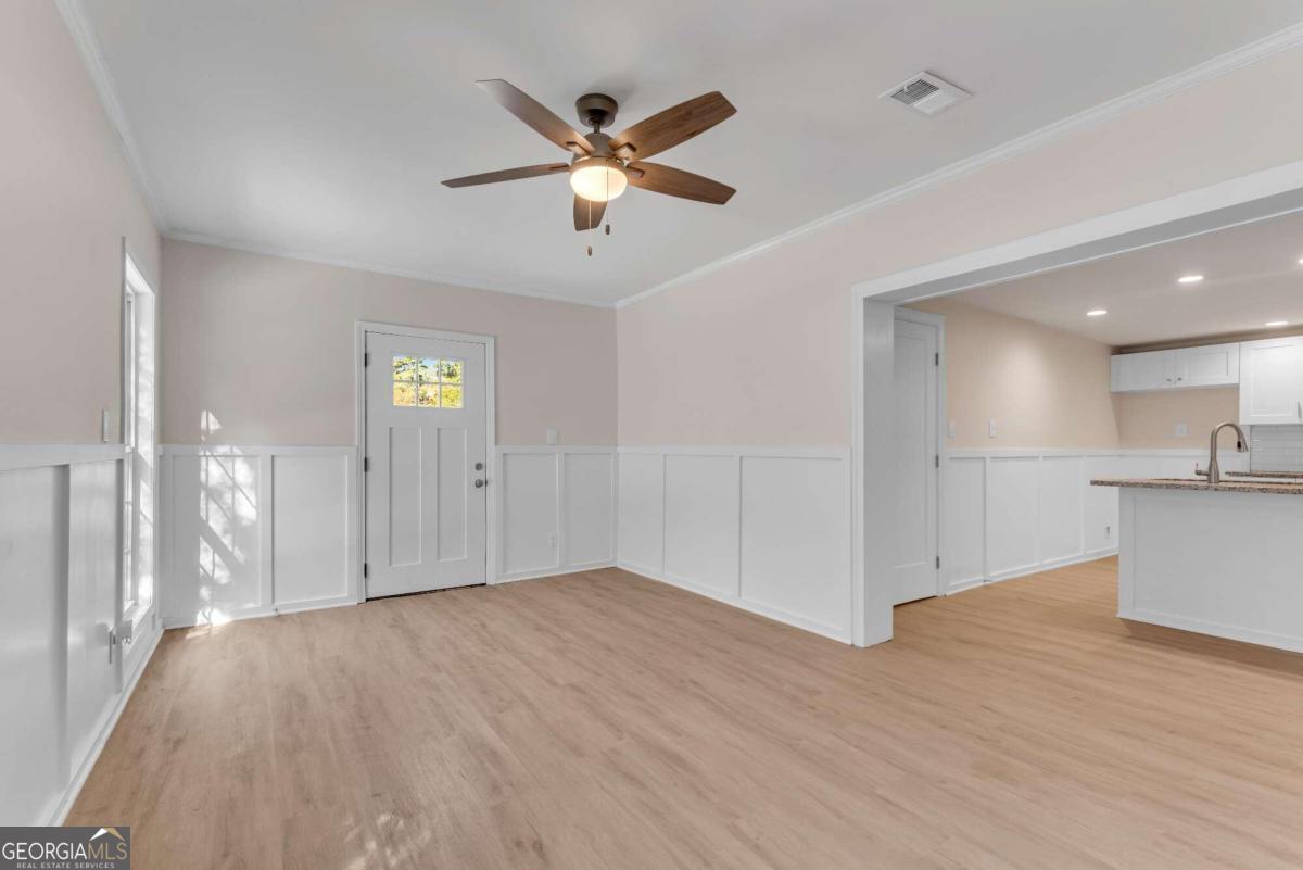 356 Lake Drive Property Photo 7