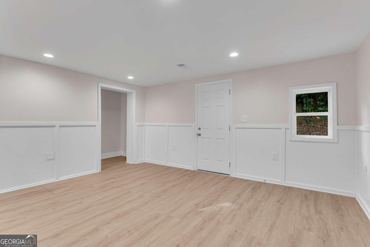 356 Lake Drive Property Photo 12