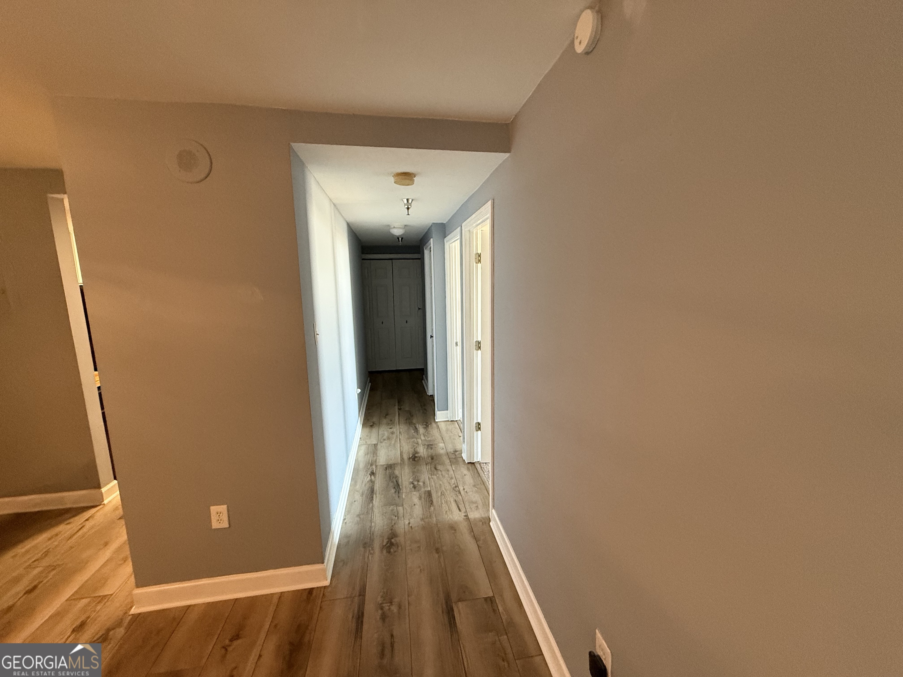 375 Ralph Mcgill Boulevard Ne # 1305 Property Photo 4