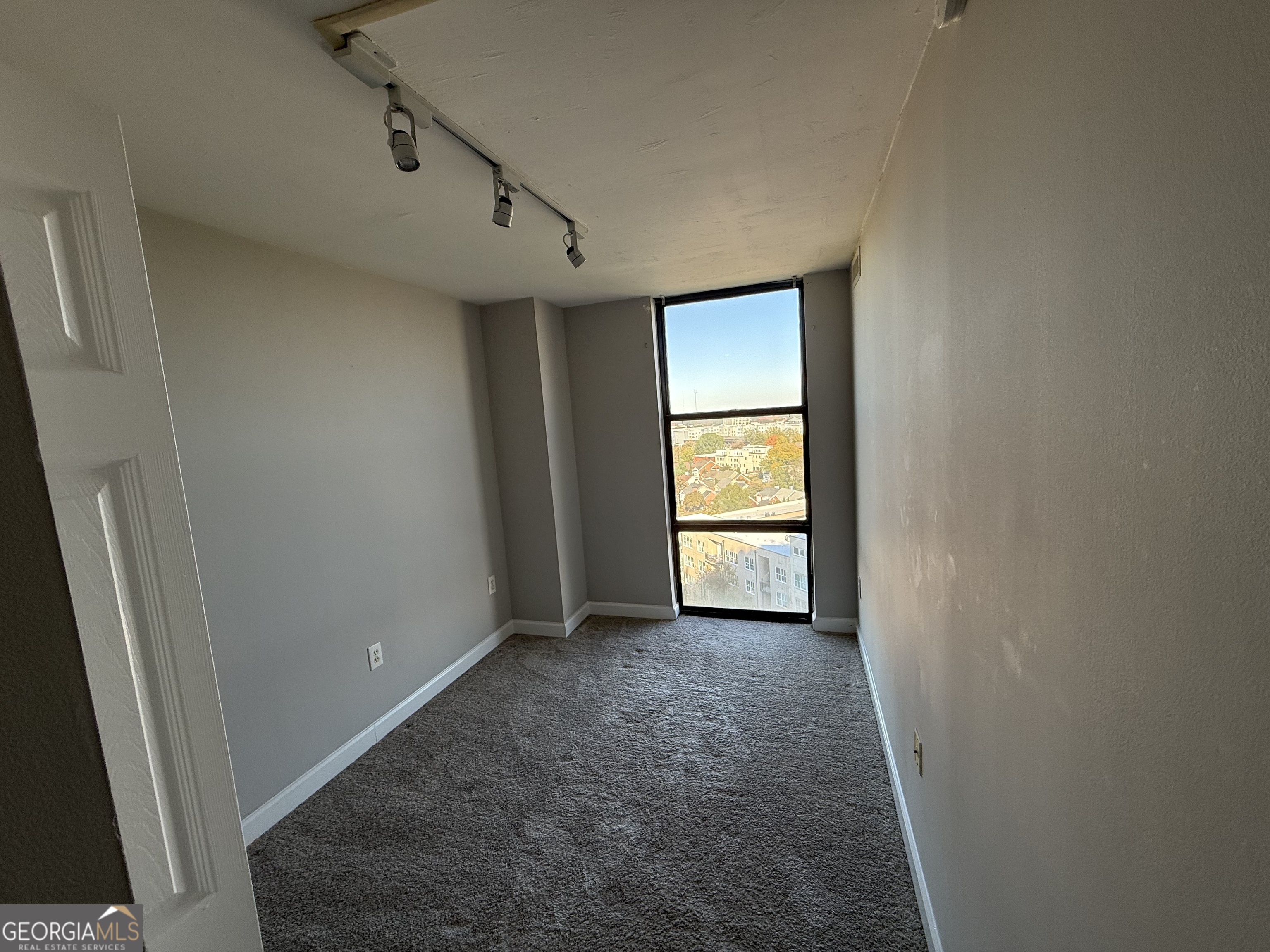 375 Ralph Mcgill Boulevard Ne # 1305 Property Photo 5