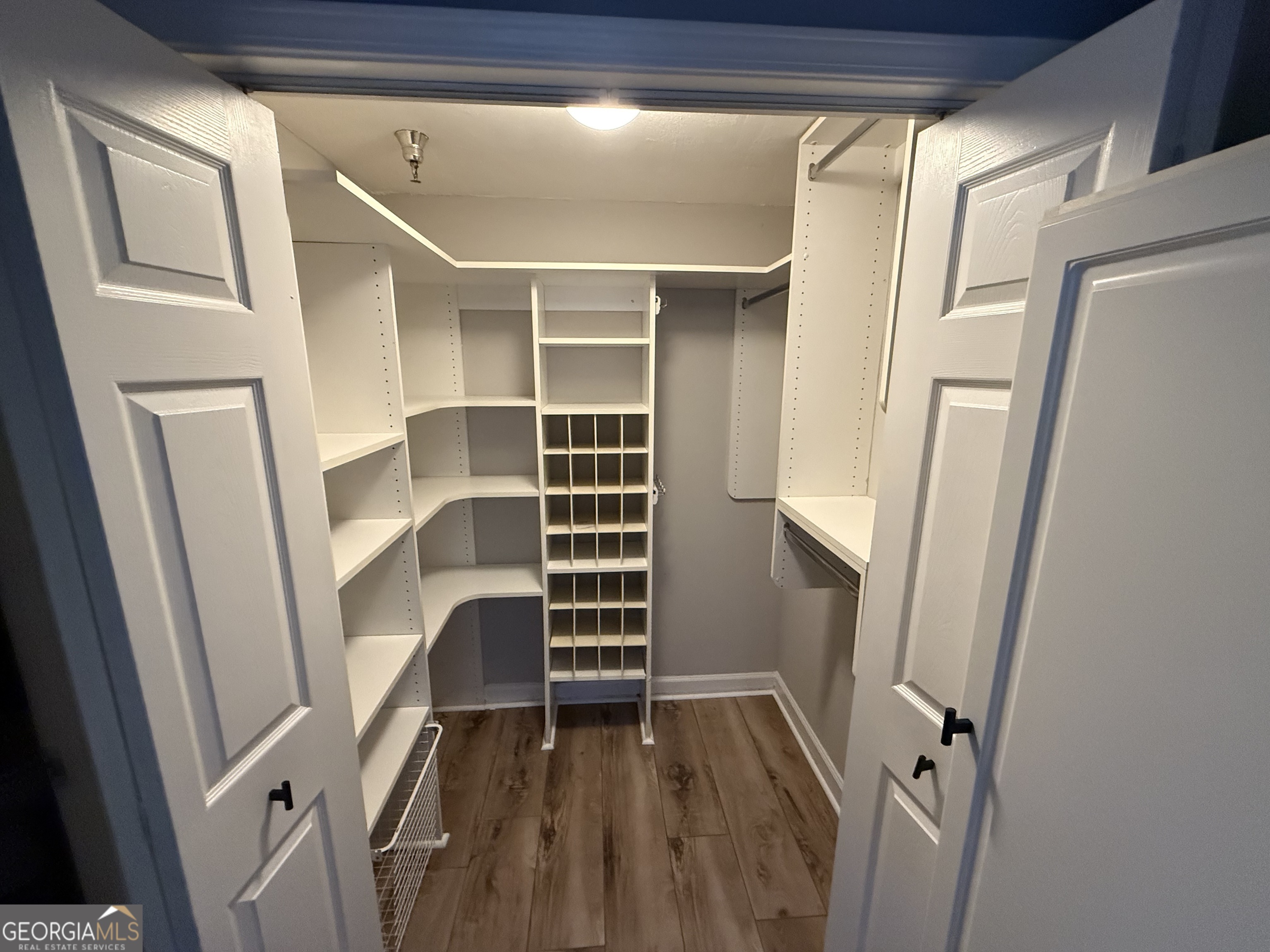 375 Ralph Mcgill Boulevard Ne # 1305 Property Photo 8