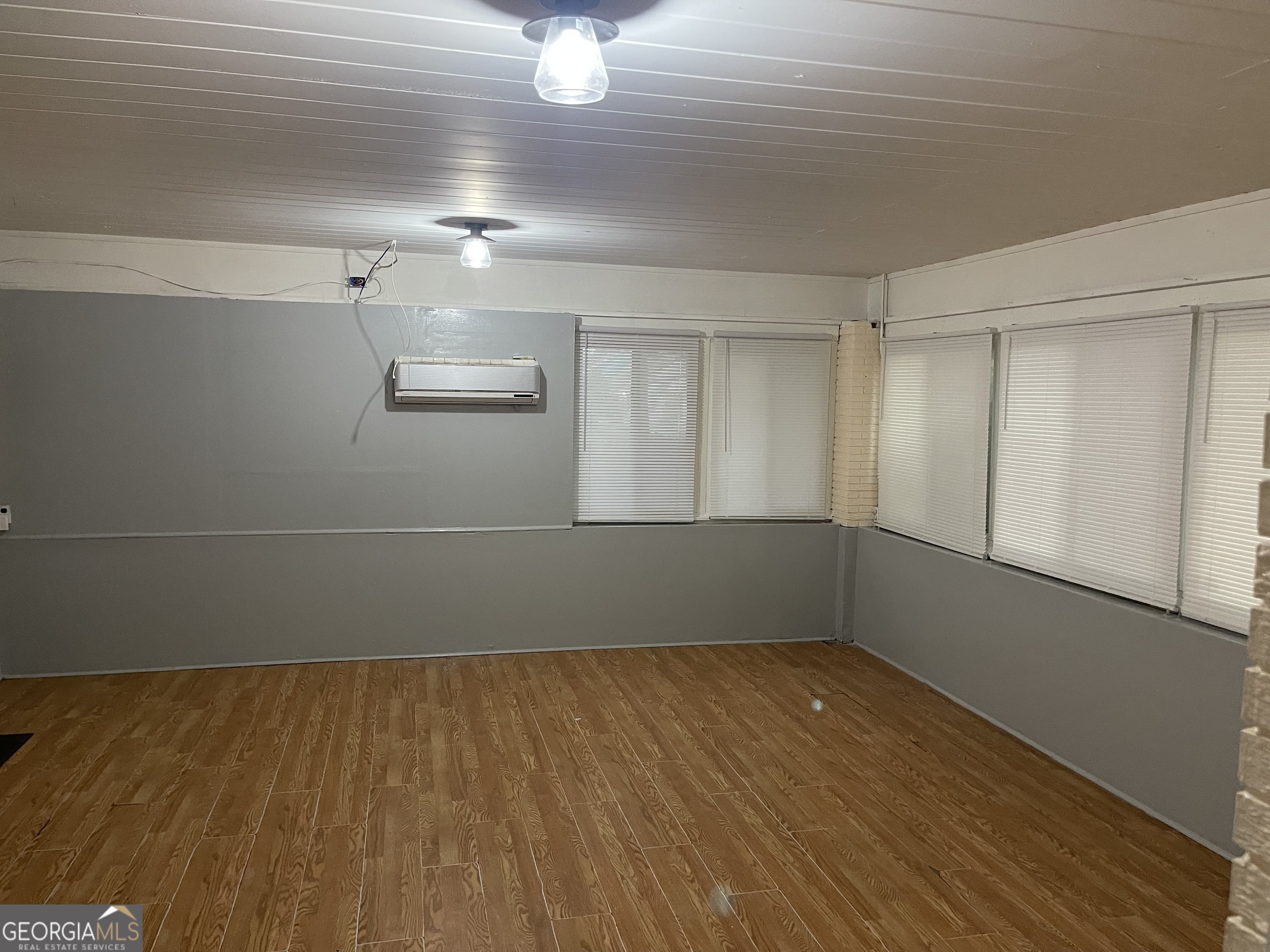 957 Astor Avenue Property Photo 16