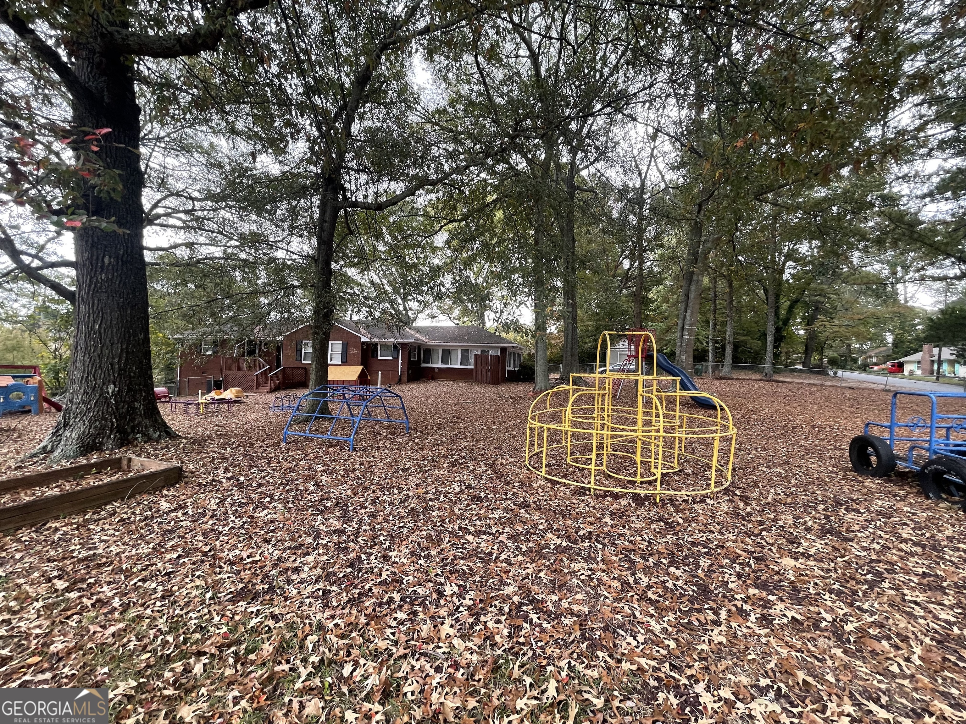 957 Astor Avenue Property Photo 17