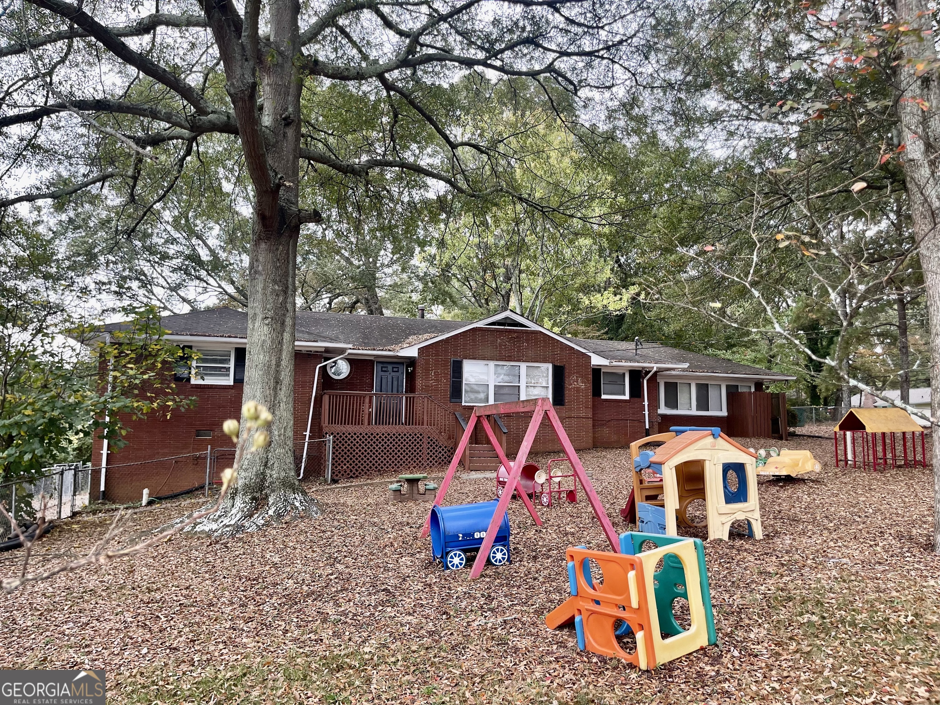 957 Astor Avenue Property Photo 20