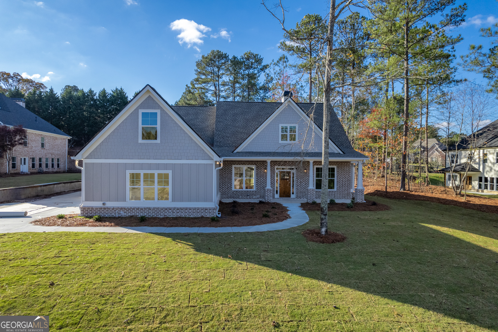 312 Brook Hollow Lane Property Photo 1
