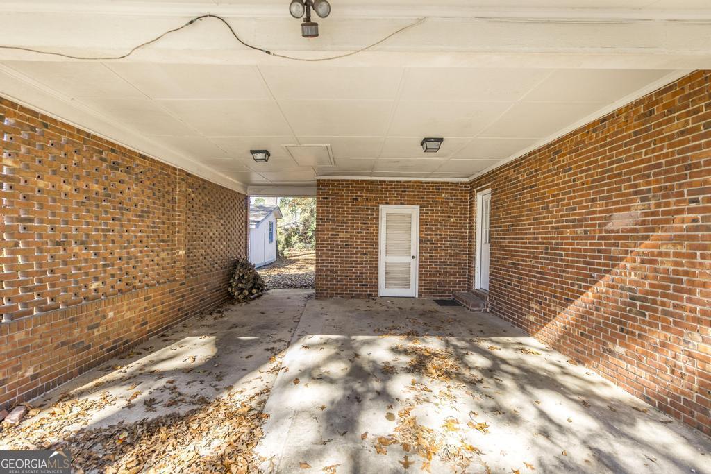 312 Sparta Street Property Photo 6