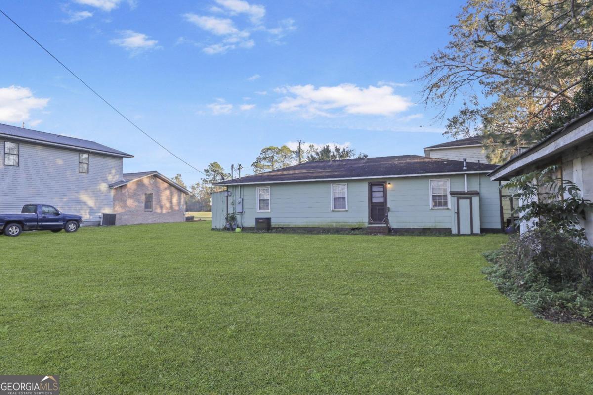 3808 Waycross Highway Property Photo 8