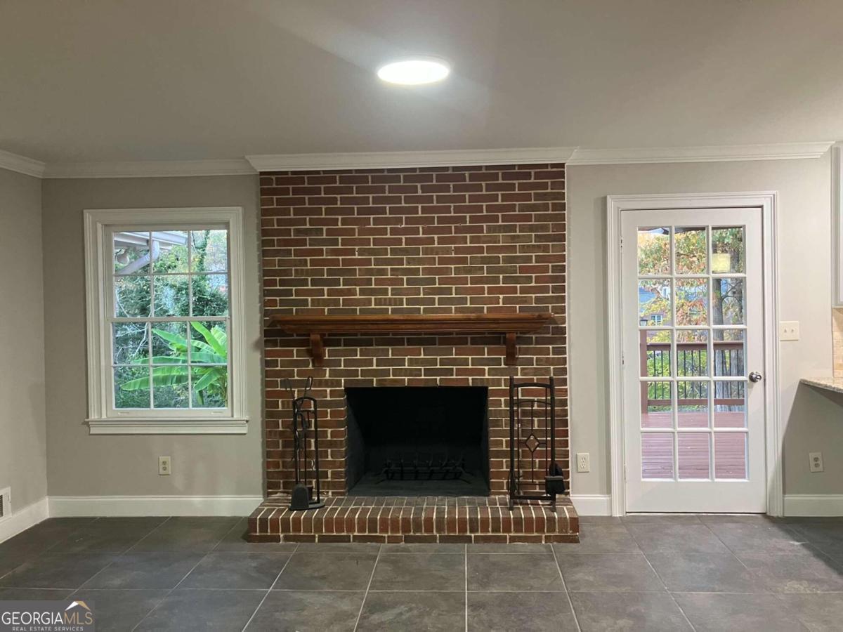 2852 Caraway Drive Property Photo 3