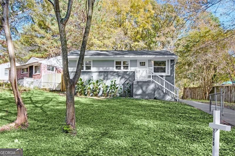 2190 Lang Drive Sw Property Photo 5