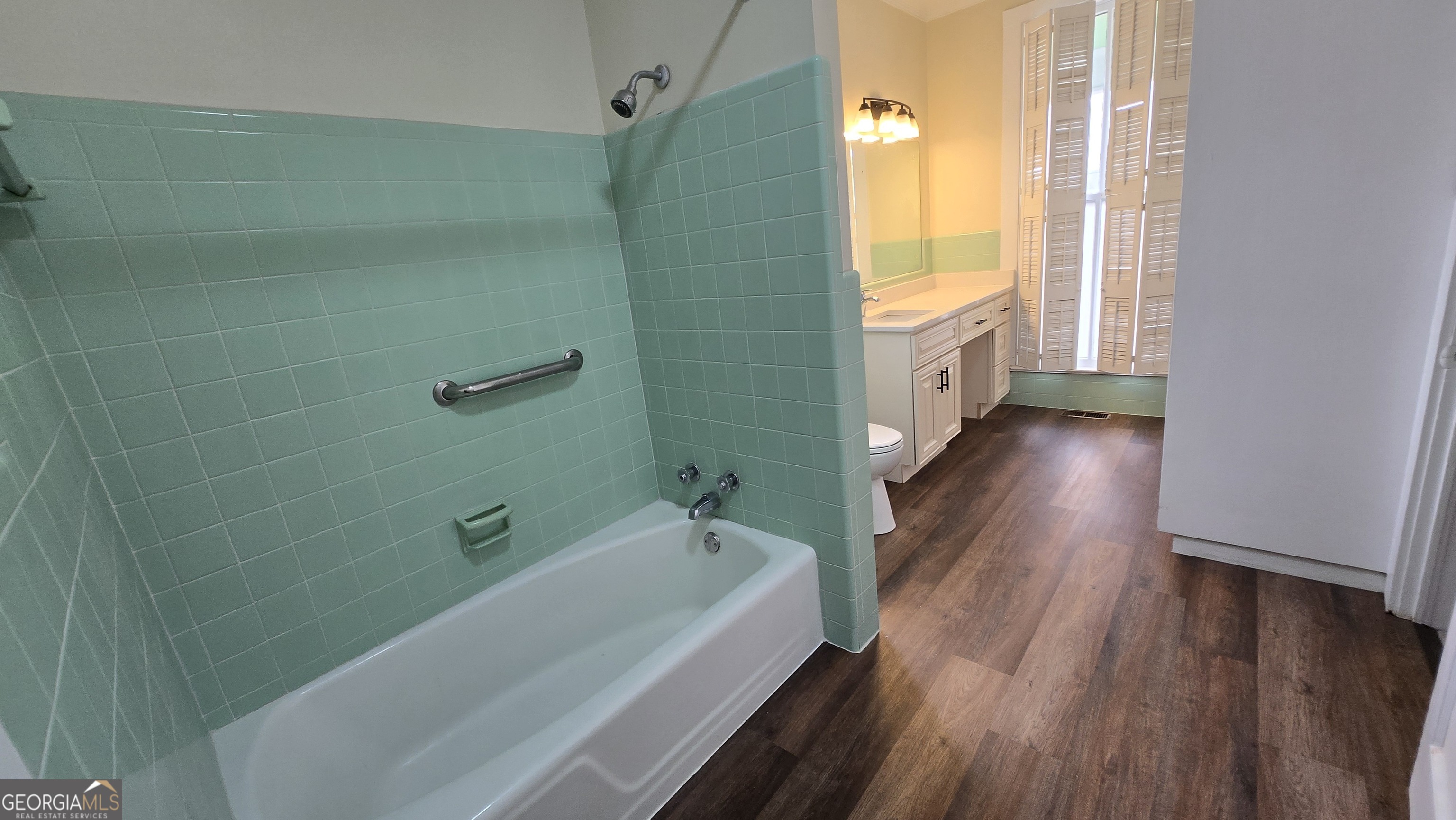 32 Brooklyn Avenue Property Photo 12