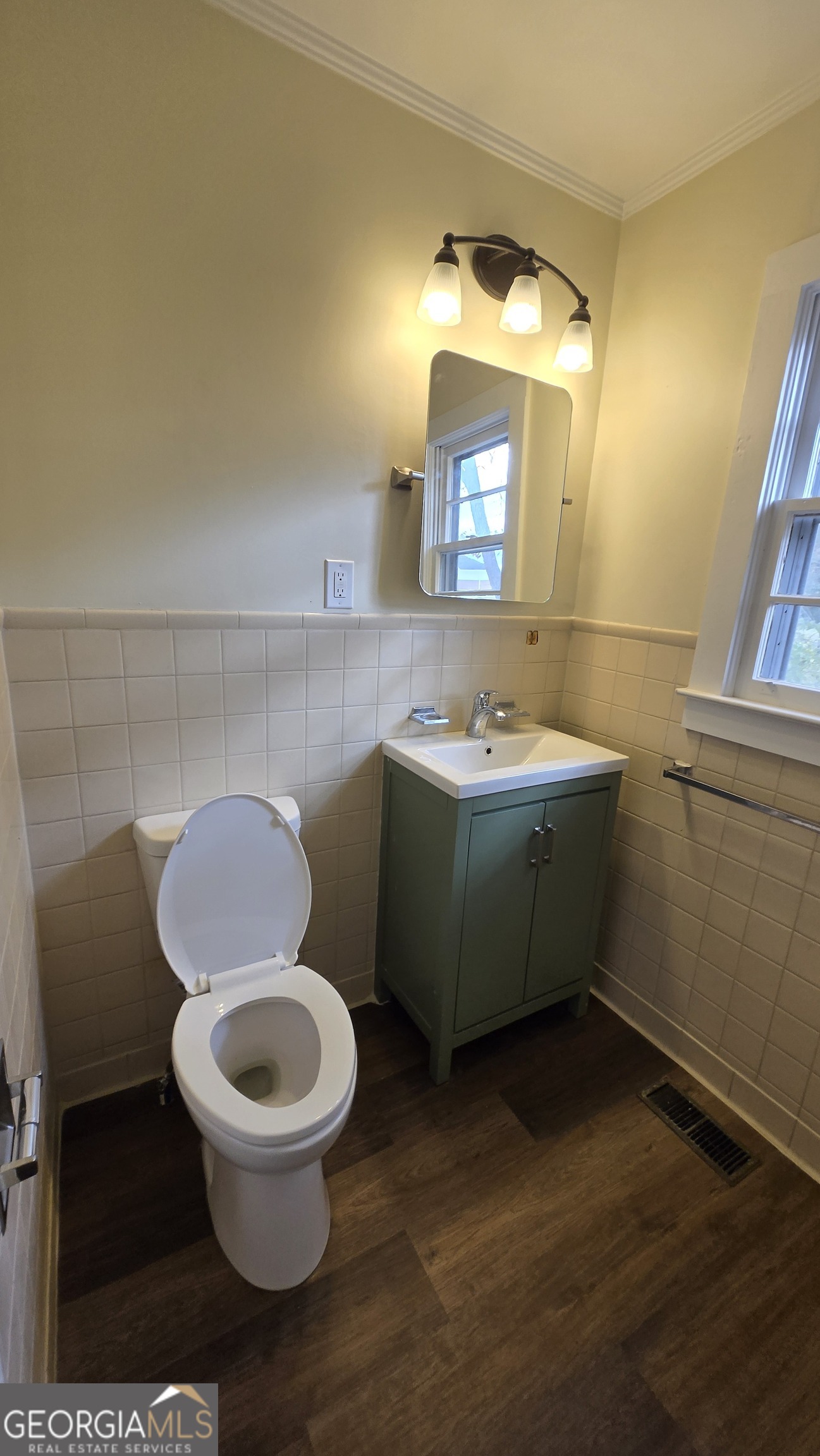 32 Brooklyn Avenue Property Photo 18