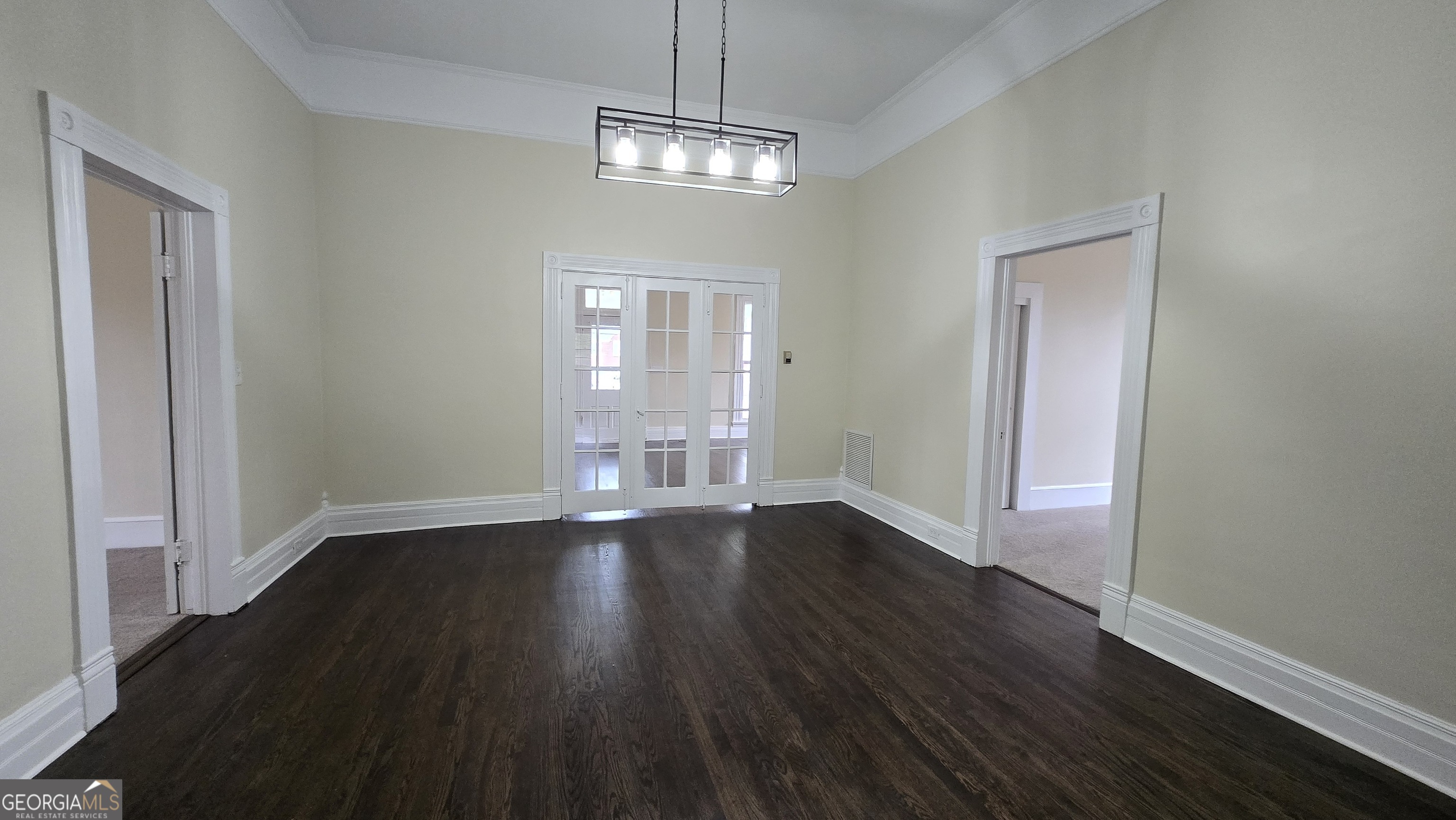 32 Brooklyn Avenue Property Photo 19