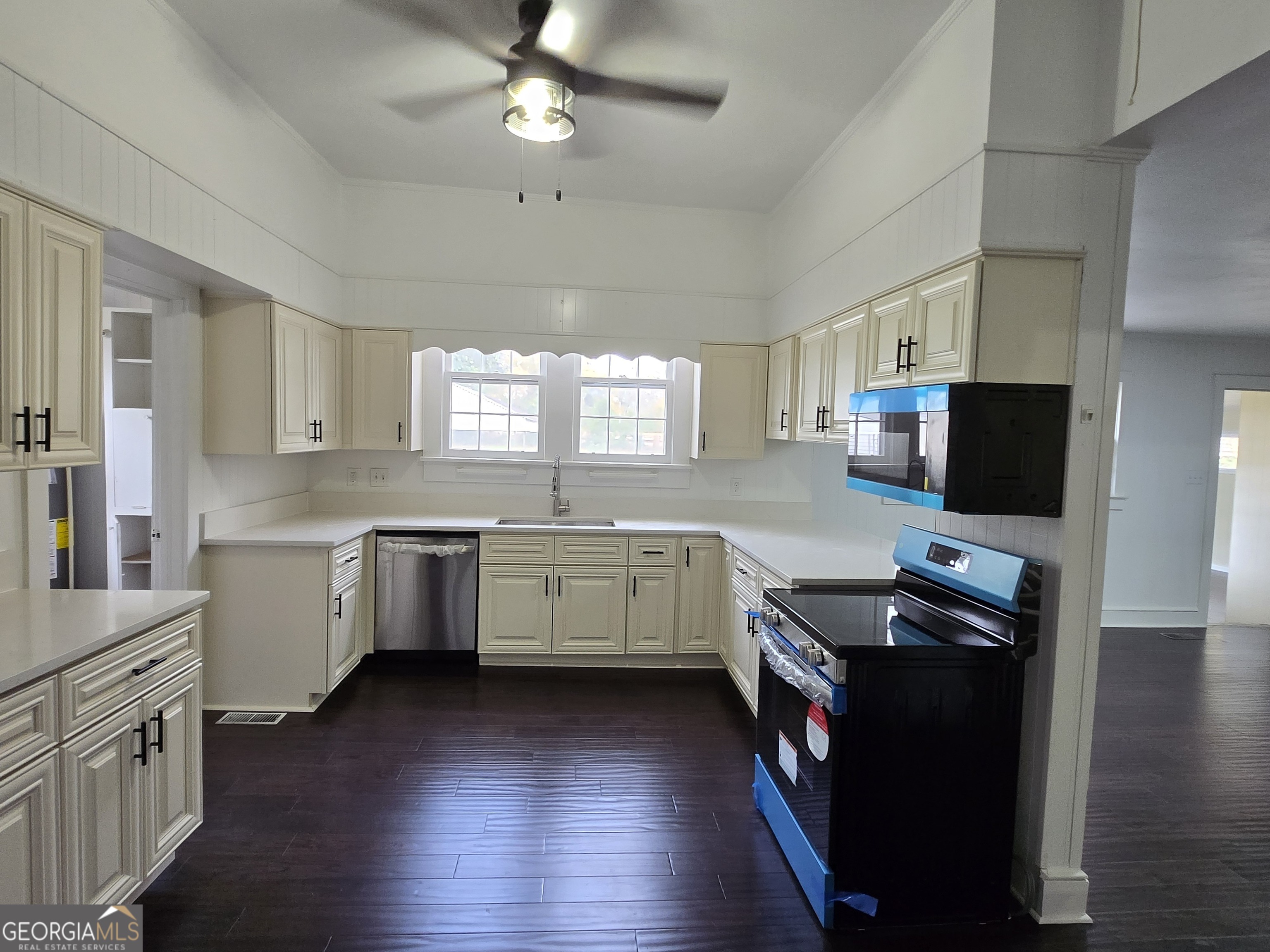 32 Brooklyn Avenue Property Photo 21