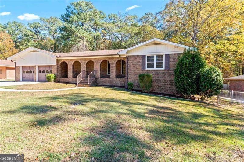 6418 Briarwood Court Property Photo 2