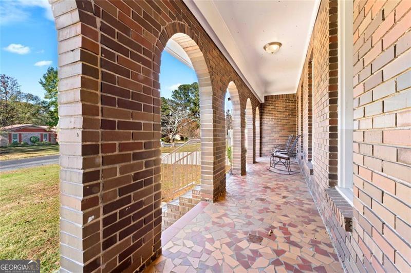 6418 Briarwood Court Property Photo 4