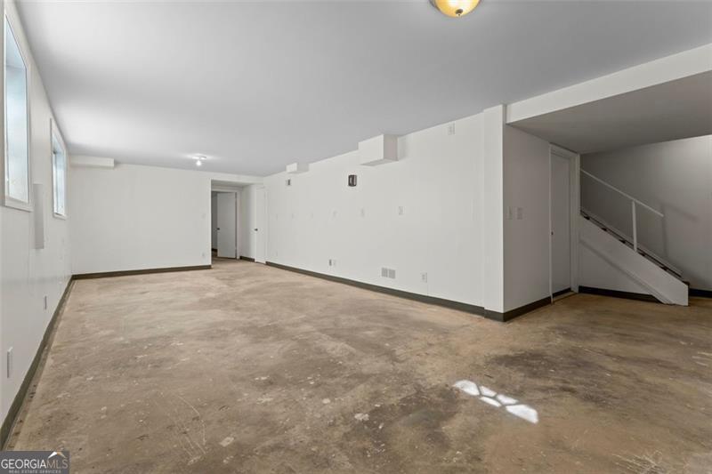6418 Briarwood Court Property Photo 28