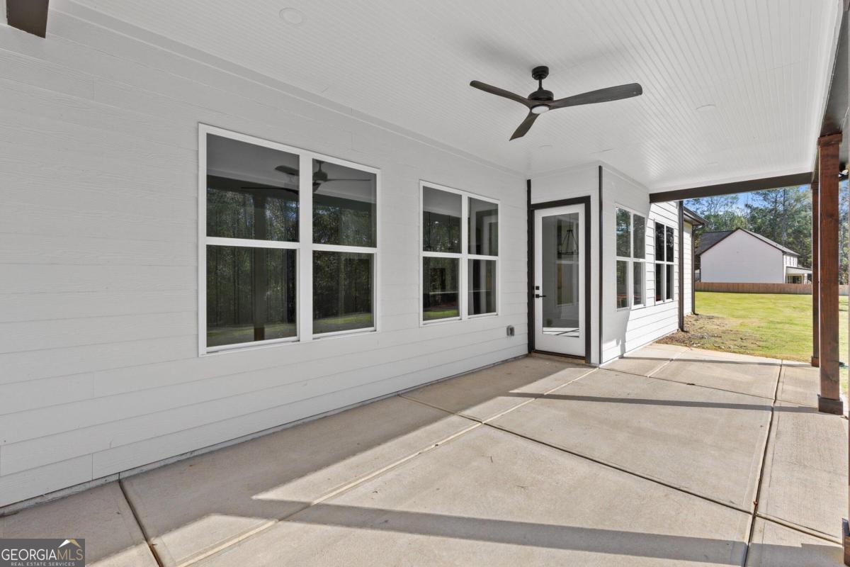1619 Austin Road Property Photo 5