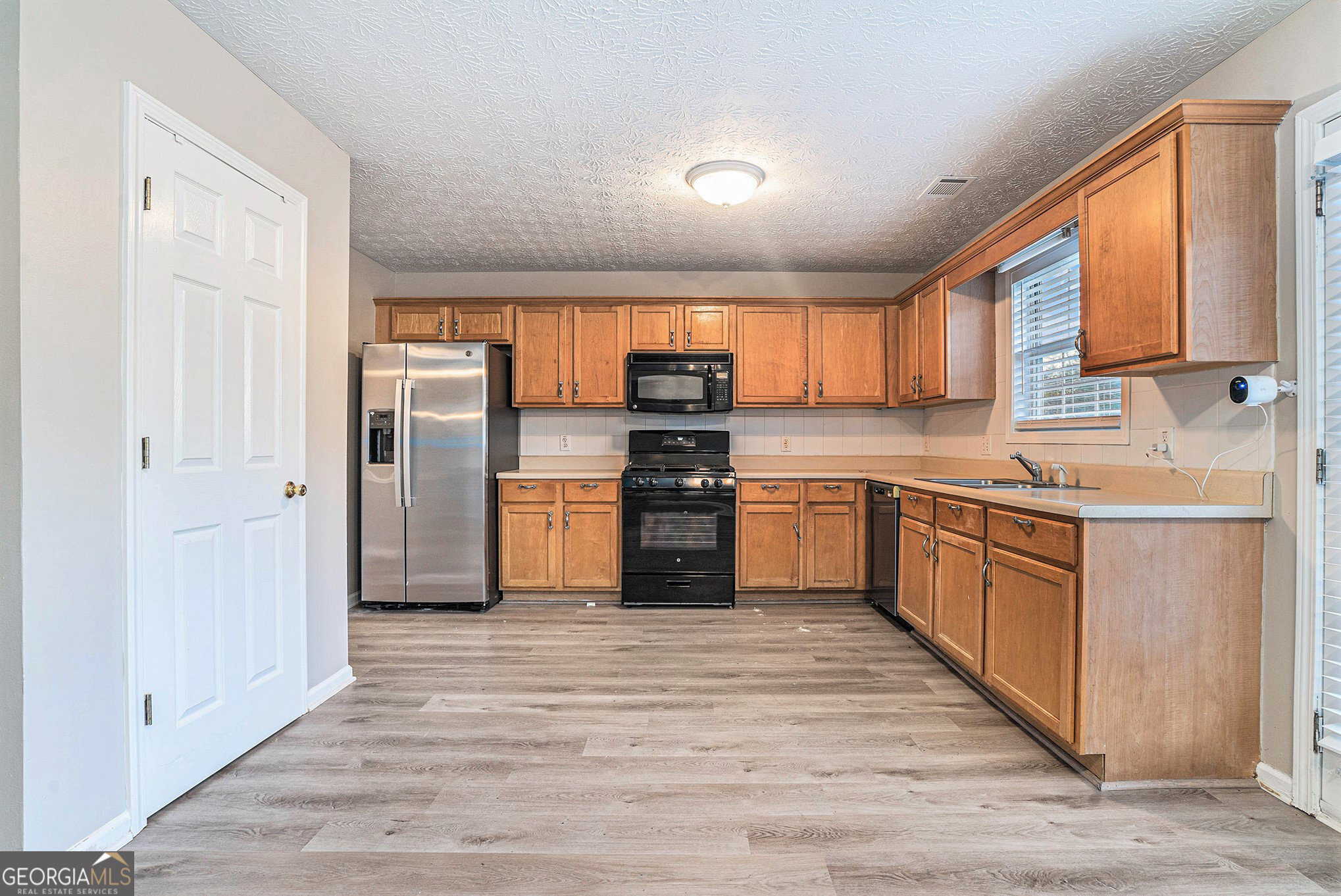 3292 Shady Valley Court Property Photo 6