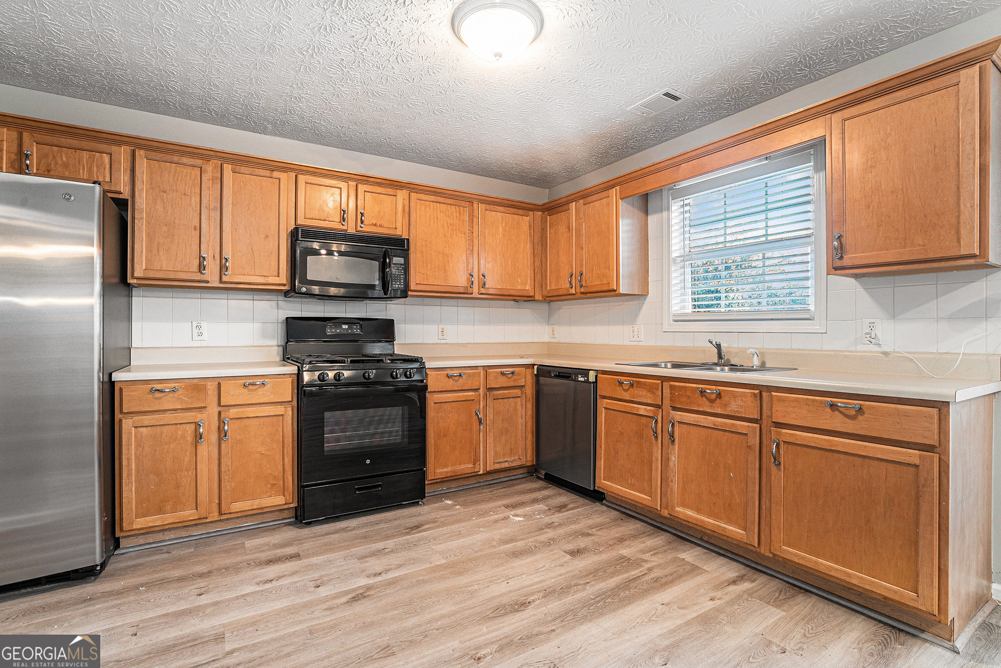 3292 Shady Valley Court Property Photo 7