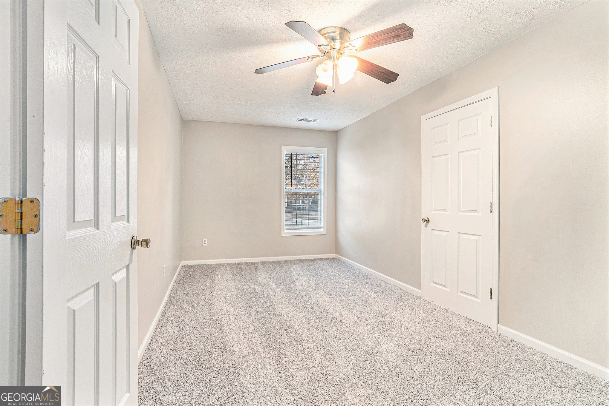 3292 Shady Valley Court Property Photo 20