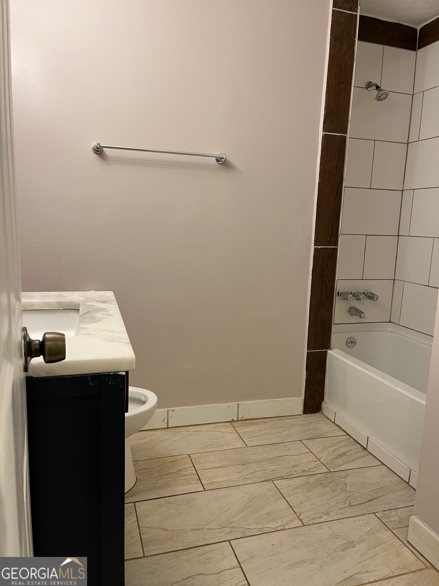 198 Lucan Way Property Photo 10