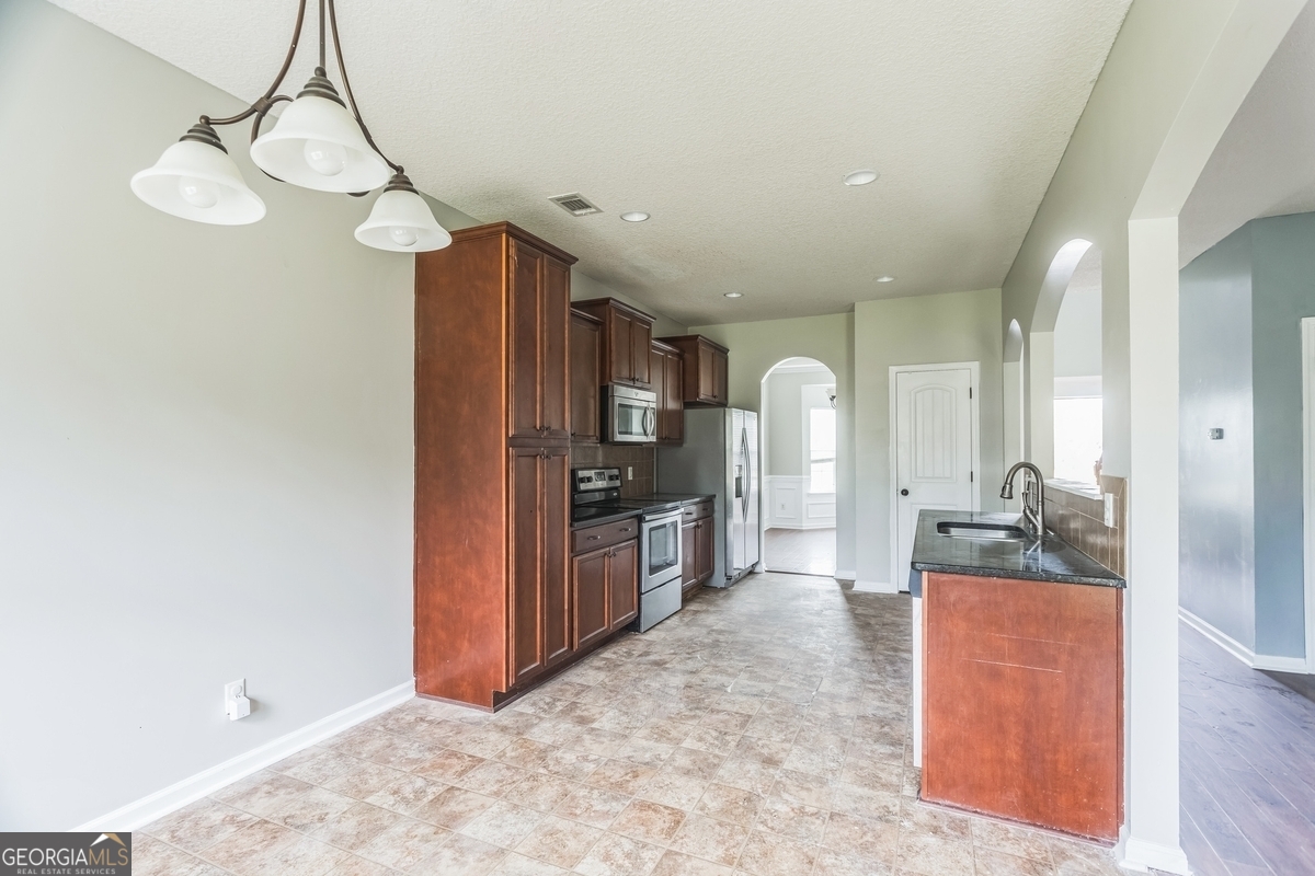 43 Yearling Court Property Photo 5