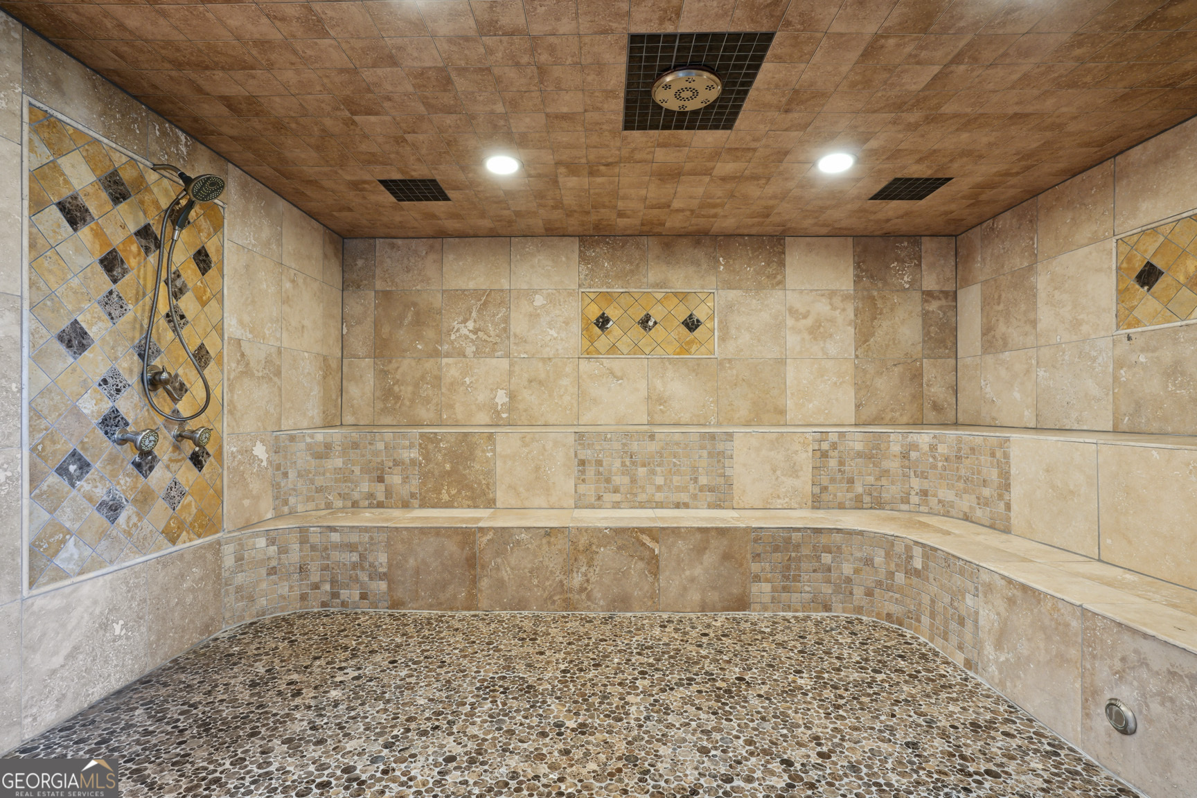 2440 Emerald Drive Property Photo 51